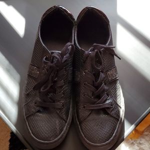 Jennifer Lopez sneakers